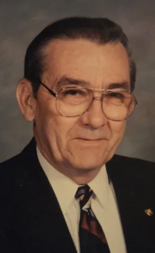 Daniel Schmidt Sr. 1935-2026